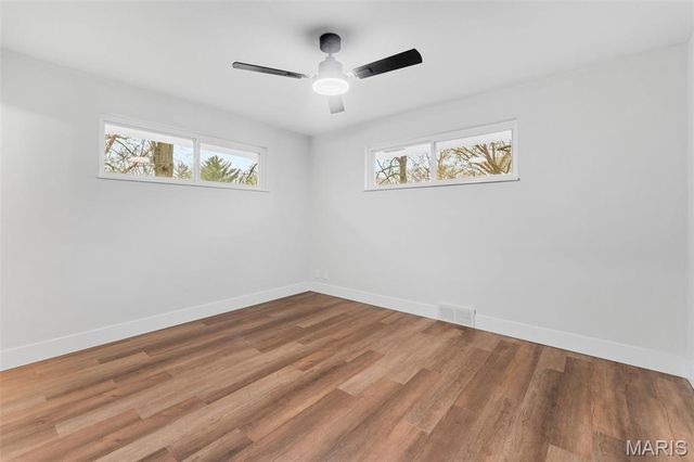 26 Castle Drive, Florissant, MO 63034