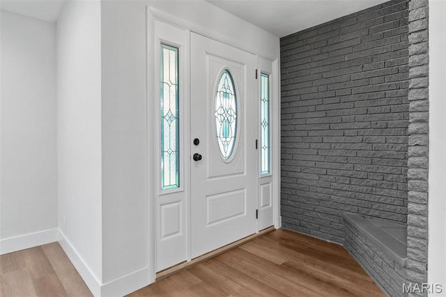 26 Castle Drive, Florissant, MO 63034