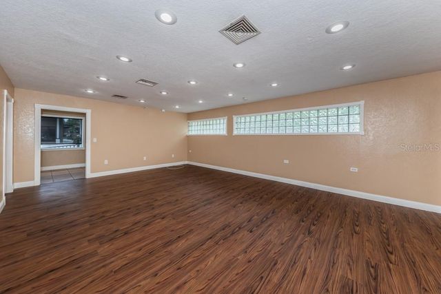 410 S AURORA, Clearwater, FL 33765