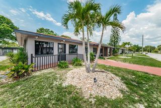 410 S AURORA, Clearwater, FL 33765