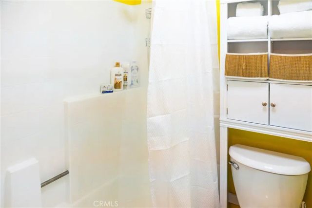 11120 Moorpark 3, North Hollywood, CA 91602