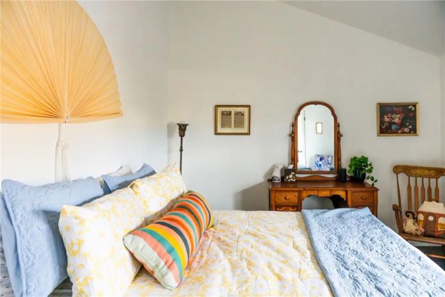 11120 Moorpark 3, North Hollywood, CA 91602