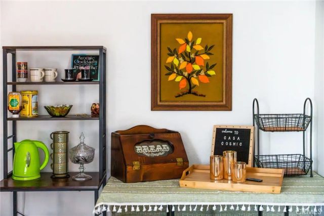 11120 Moorpark 3, North Hollywood, CA 91602