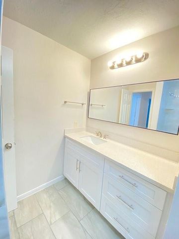 3722 Lehall St Unit A, Houston, TX 77021