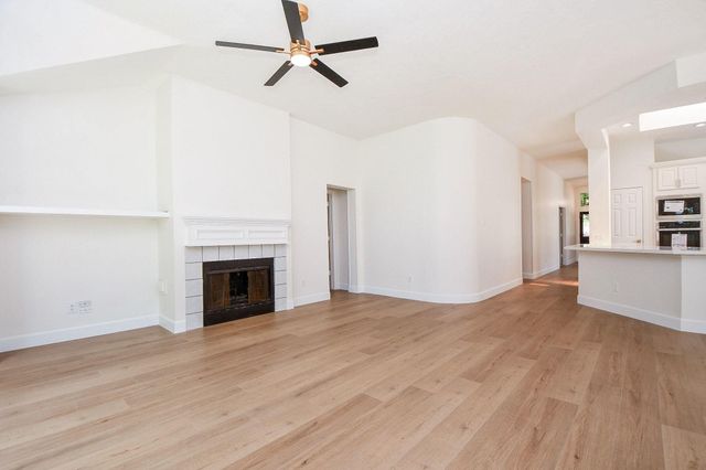 202 Knoll Forest Drive, Sugar Land, TX 77479