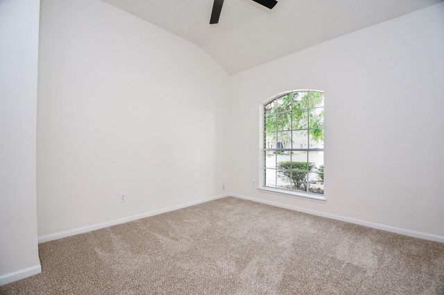 202 Knoll Forest Drive, Sugar Land, TX 77479