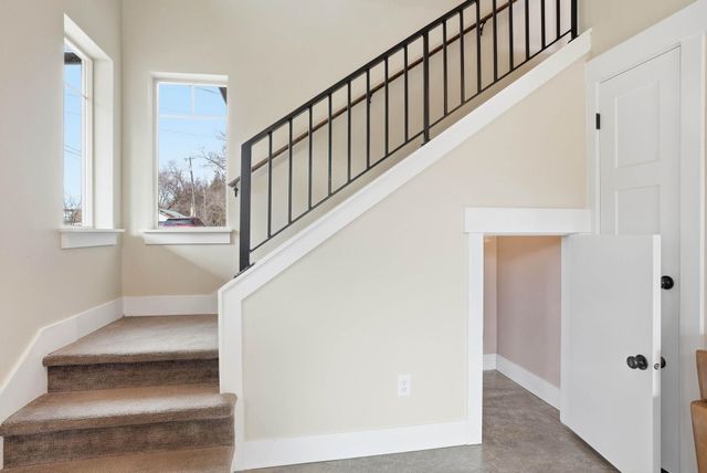 2012 W 15th Ave, Spokane, WA 99224