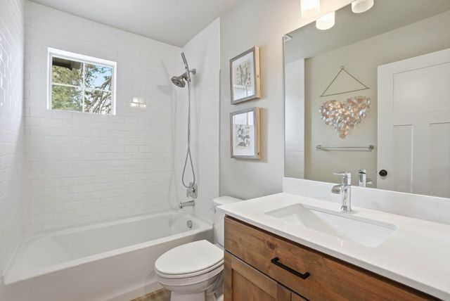 2012 W 15th Ave, Spokane, WA 99224