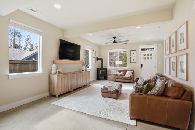 2012 W 15th Ave, Spokane, WA 99224