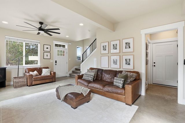 2012 W 15th Ave, Spokane, WA 99224