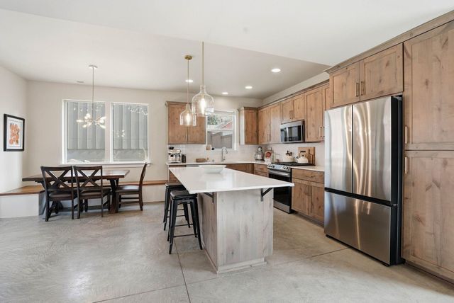 2012 W 15th Ave, Spokane, WA 99224