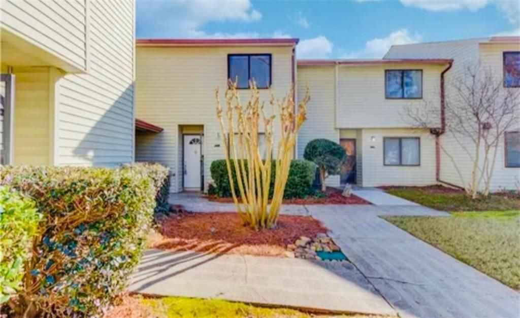 1144 Country Court, Lawrenceville, GA 30044