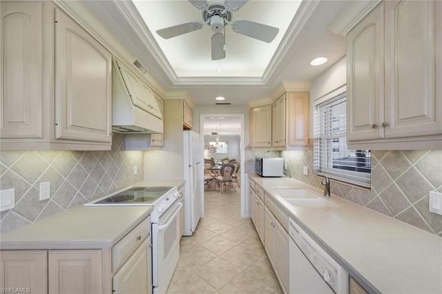 3400 Gulf Shore BLVD N B4, Naples, FL 34103