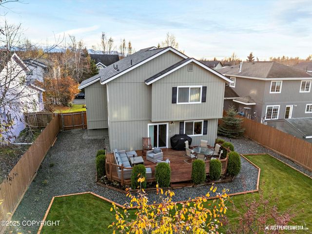 2735 Meadow Wood Circle, Anchorage, AK 99516