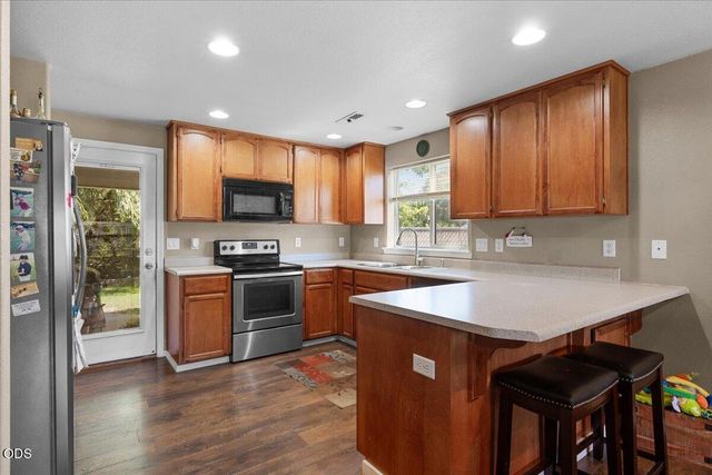 669 Karic Way, Eagle Point, OR 97524