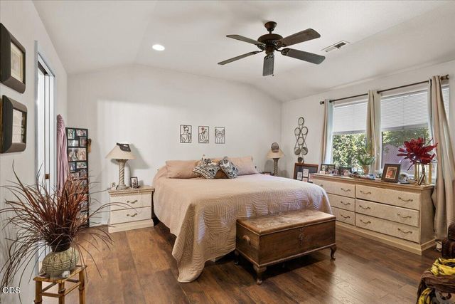 669 Karic Way, Eagle Point, OR 97524