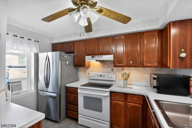 675 Bound Brook Rd, Dunellen Boro, NJ 08812