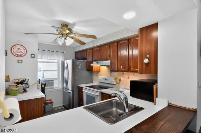 675 Bound Brook Rd, Dunellen Boro, NJ 08812