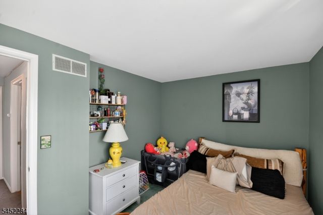 675 Bound Brook Rd, Dunellen Boro, NJ 08812
