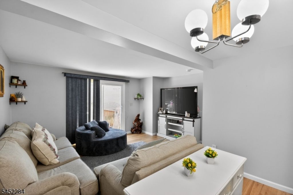 675 Bound Brook Rd, Dunellen Boro, NJ 08812