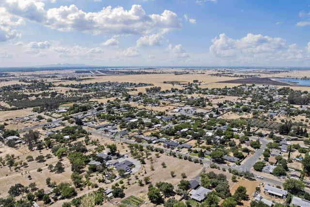 1693 16Th St, Oroville, CA 95965