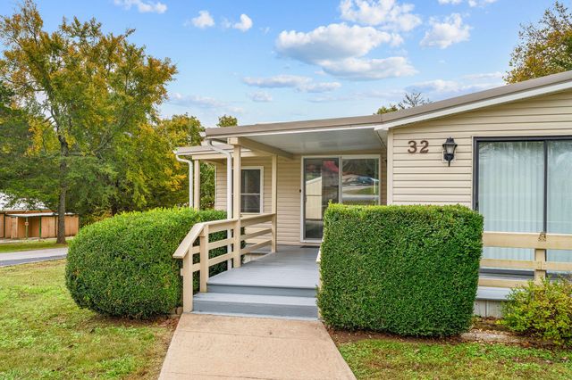 32 Ledgestone Road, Shell Knob, MO 65747