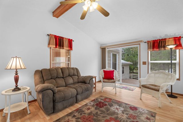 32 Ledgestone Road, Shell Knob, MO 65747