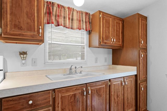 32 Ledgestone Road, Shell Knob, MO 65747