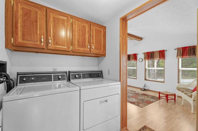 32 Ledgestone Road, Shell Knob, MO 65747