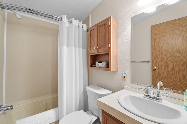 32 Ledgestone Road, Shell Knob, MO 65747