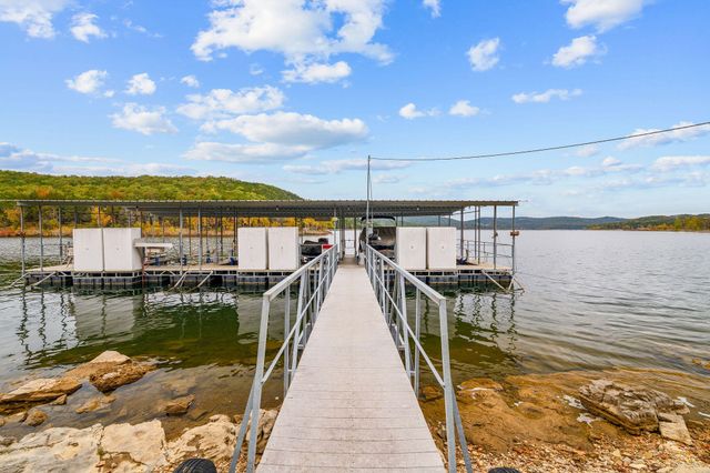 32 Ledgestone Road, Shell Knob, MO 65747