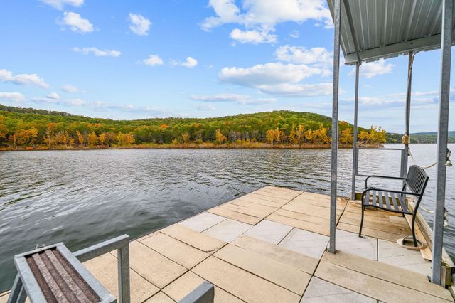 32 Ledgestone Road, Shell Knob, MO 65747