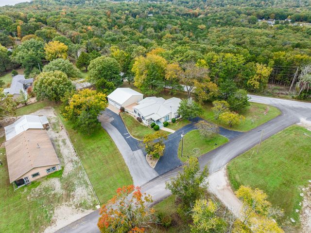 32 Ledgestone Road, Shell Knob, MO 65747