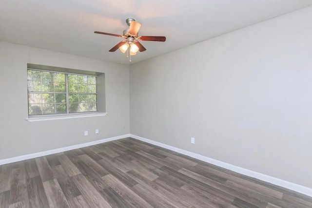 3001 Jane LN 302, Haltom City, TX 76117