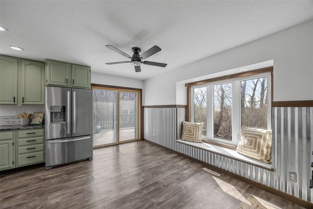 5750 J Street SW, Cedar Rapids, IA 52404