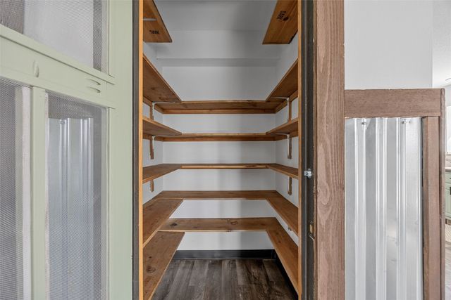 5750 J Street SW, Cedar Rapids, IA 52404