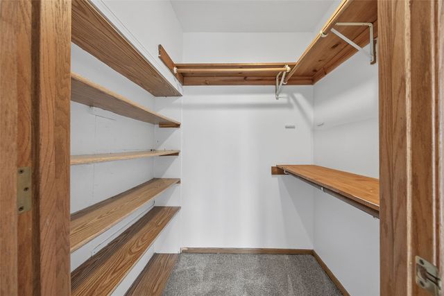 5750 J Street SW, Cedar Rapids, IA 52404