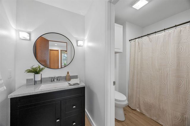 5750 J Street SW, Cedar Rapids, IA 52404