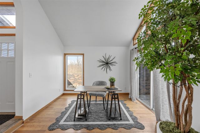 5750 J Street SW, Cedar Rapids, IA 52404