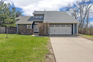 5750 J Street SW, Cedar Rapids, IA 52404
