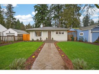 16309 LAKE FOREST Blvd, Lake Oswego, OR 97035