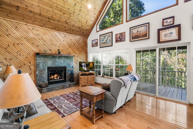 228 Longview Drive, Hayesville, NC 28904