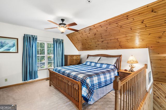228 Longview Drive, Hayesville, NC 28904