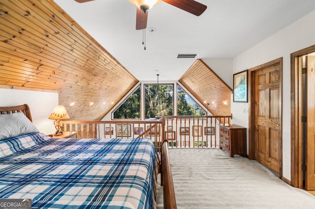 228 Longview Drive, Hayesville, NC 28904