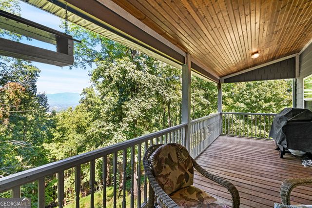 228 Longview Drive, Hayesville, NC 28904
