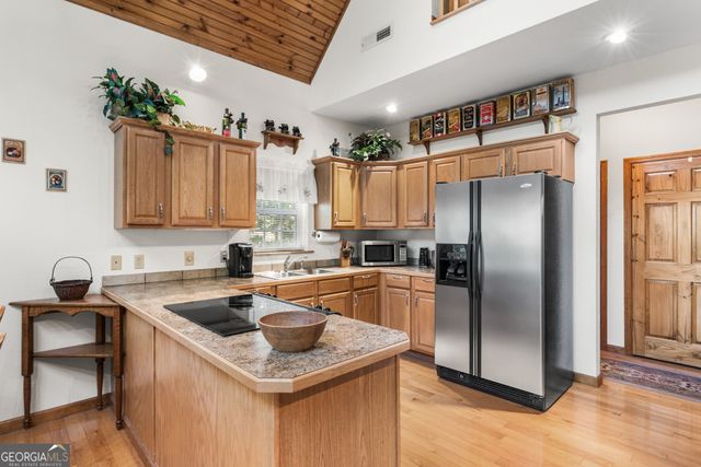 228 Longview Drive, Hayesville, NC 28904