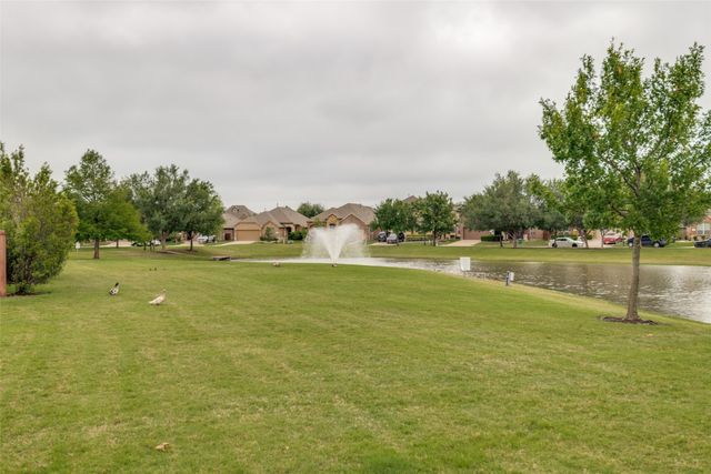 157 Charleston Lane, Fate, TX 75189