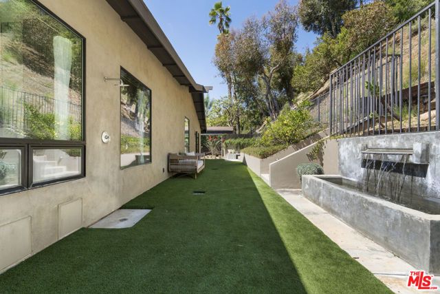 6401 Tahoe Drive, Los Angeles, CA 90068
