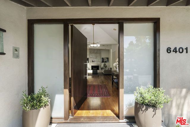 6401 Tahoe Drive, Los Angeles, CA 90068