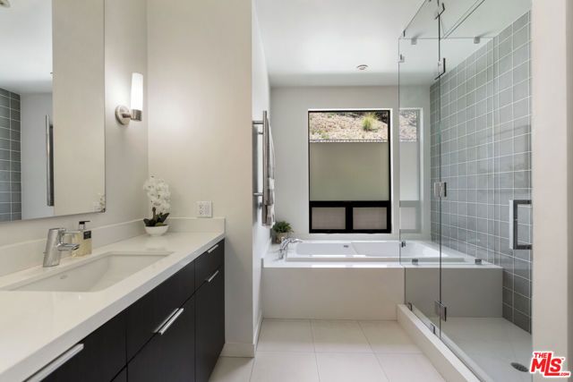 6401 Tahoe Drive, Los Angeles, CA 90068